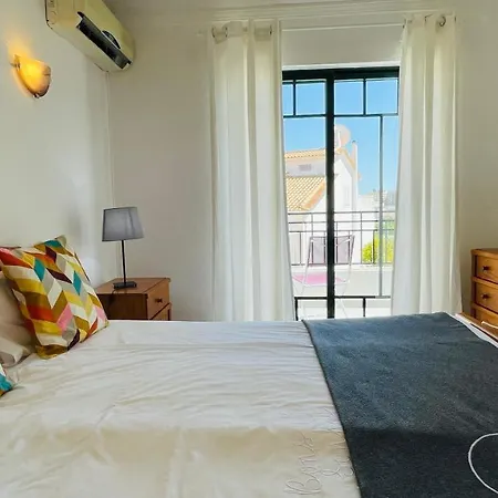 Noly By Check-in Portugal Hébergement de vacances *